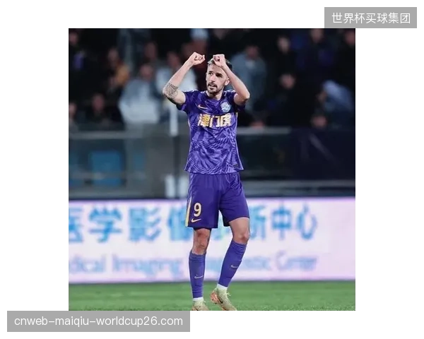 基莱斯在2025赛季上半程表现高效，成为天津津门虎锋线上的绝对核心得分点。